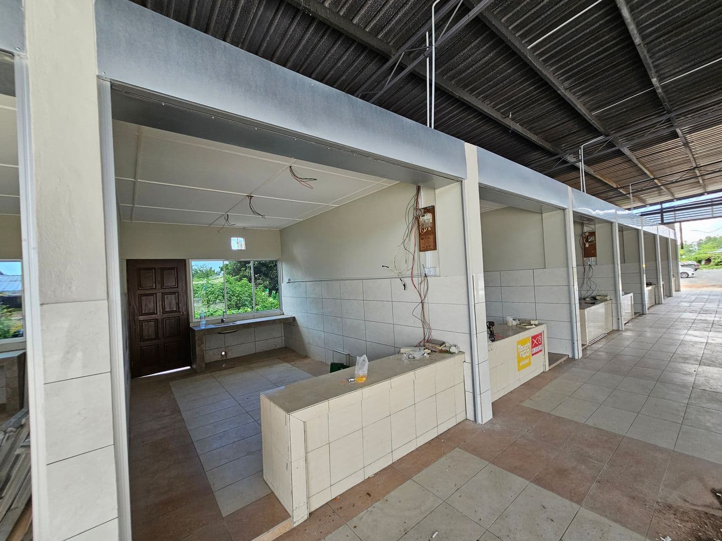 Asajaya Pasar Tani Electrical & Fan Installation