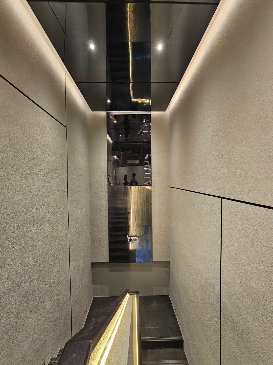 Ceiling & Light Point
