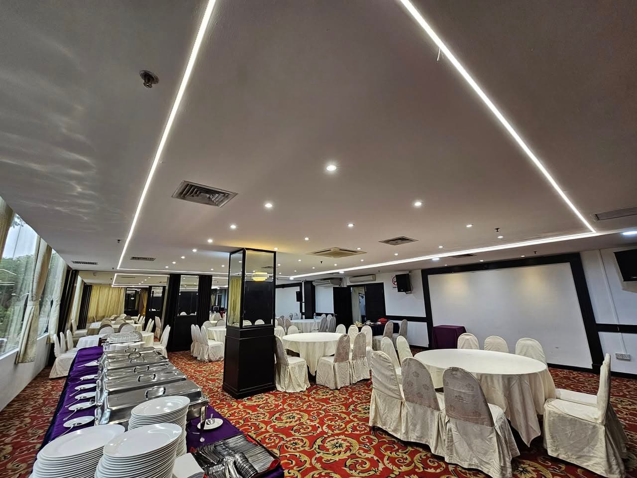Ceiling & Light Point
